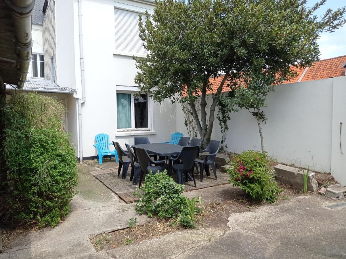 Appartement Duplex Avec Cour 10 Pers Berck Esterno foto